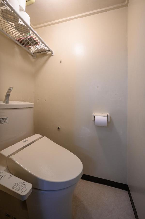 Premier Suite Shinjuku Akebonobashi Front Токио Экстерьер фото