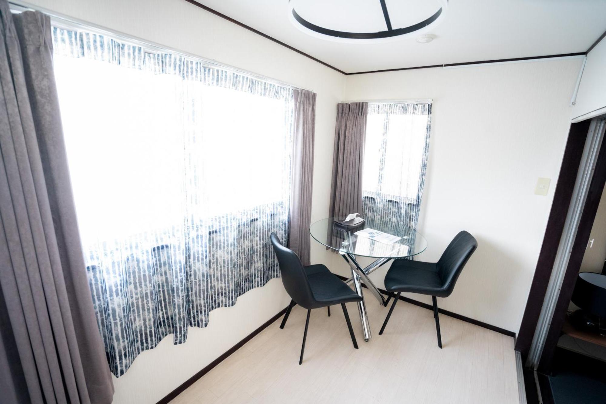 Premier Suite Shinjuku Akebonobashi Front Токио Экстерьер фото