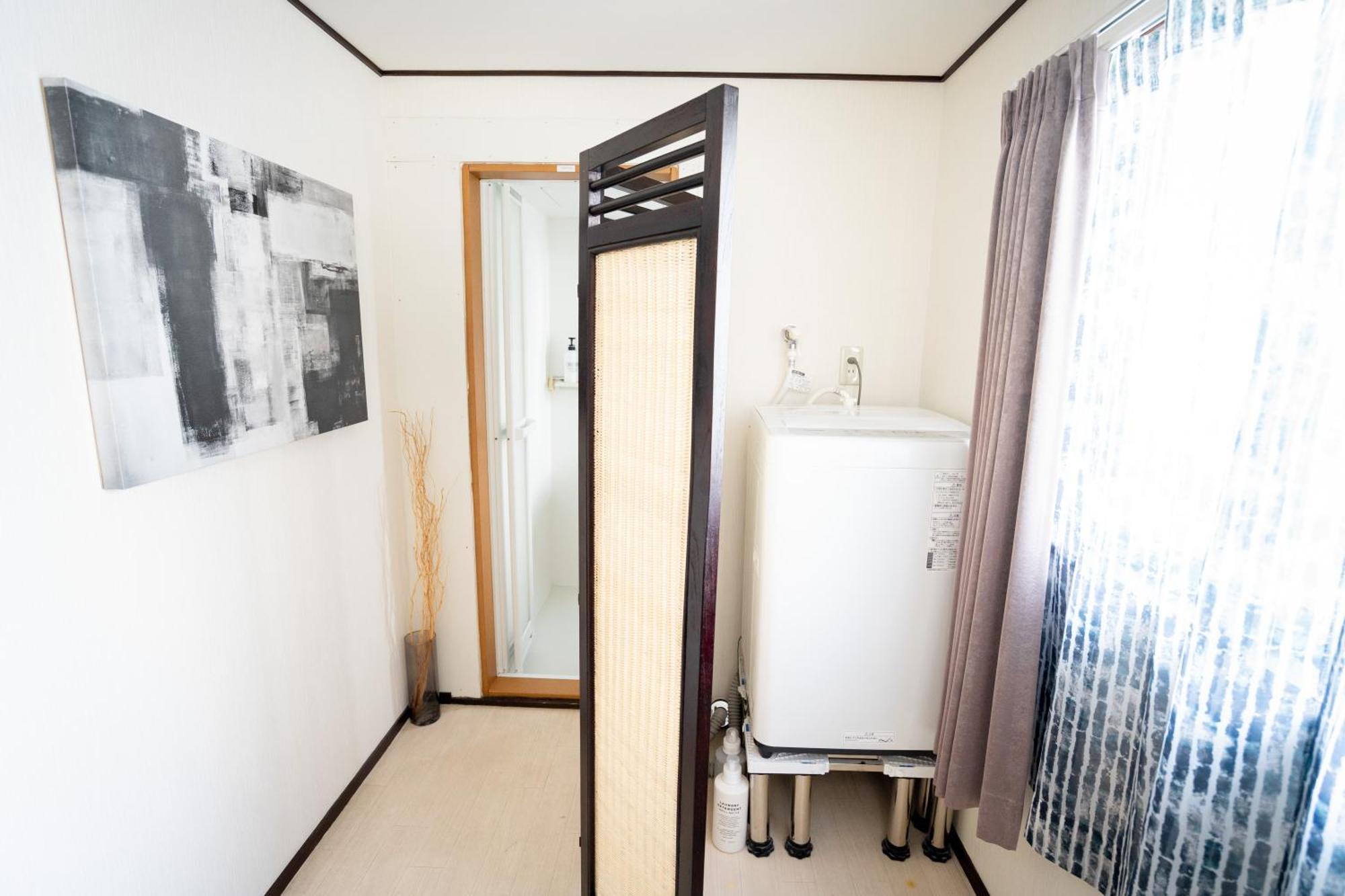 Premier Suite Shinjuku Akebonobashi Front Токио Экстерьер фото
